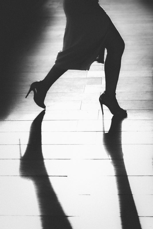Chaussures de danse latine : talon haut ou talon bas ?